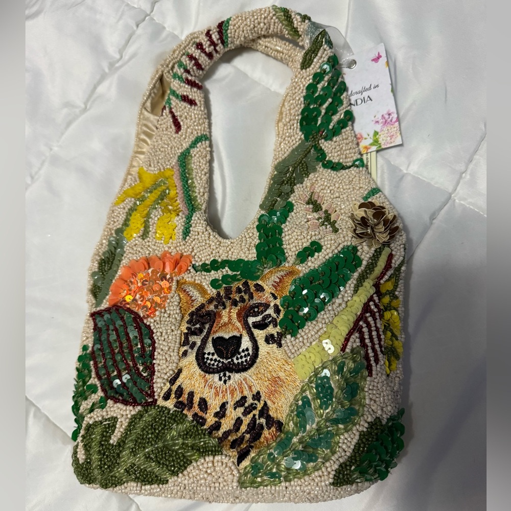 Handcrafted Beaded Cheetah bag Tiger Viral TikTok
-